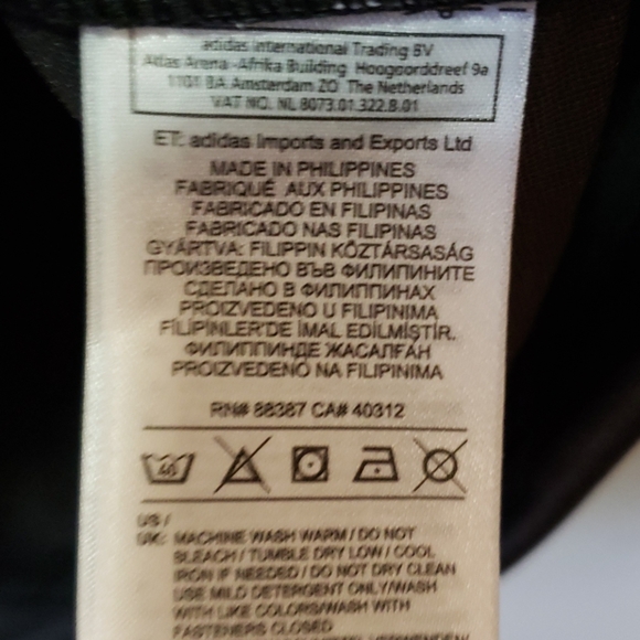 🔥HOT BUY🔥Adidas Half Zip Sweater - Picture 4 of 4